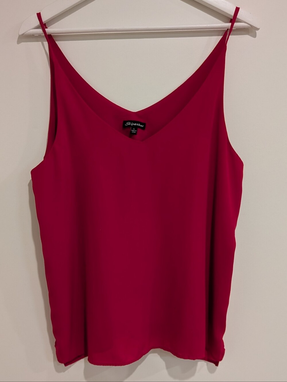 Women's Magenta v-neck camisole tank top L - Barbie Glam Bold